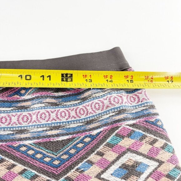 American Eagle Outfitters 4 Multicolor Aztec Print Mini Skirt Back Zipper Boho - Picture 5 of 12